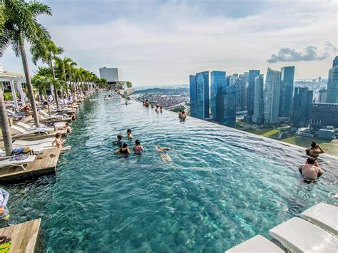 Marina Bay Sands SkyPark Infinity Pool, Singapore .